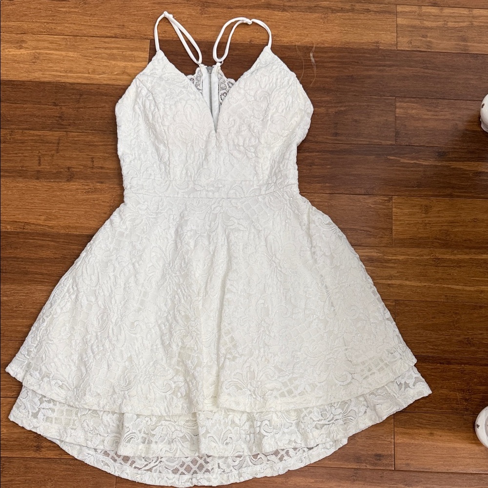 Emerald Sundae White Lace Skater Dress - Picture 1 of 3